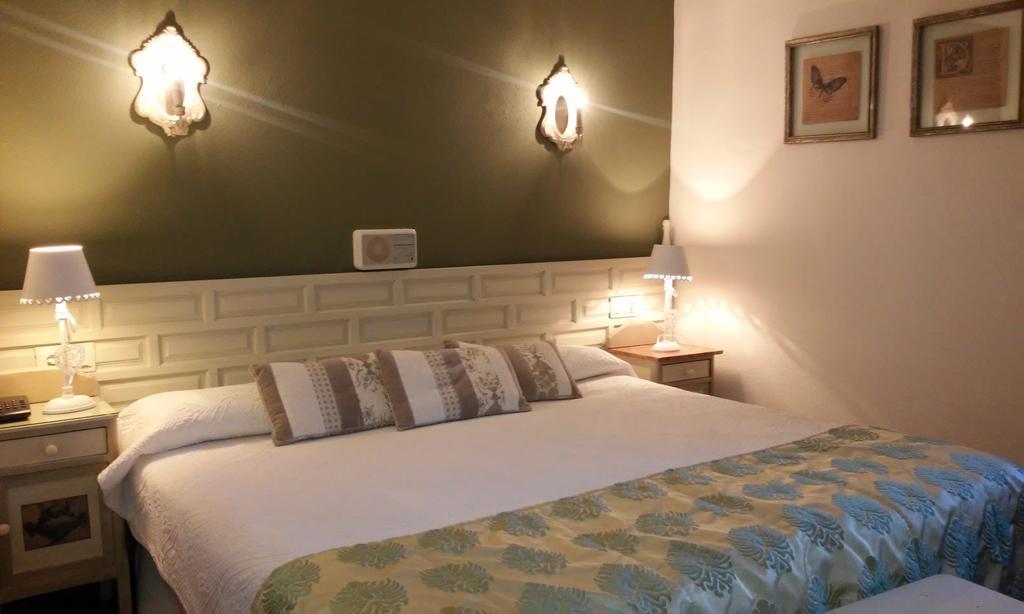 Hotel Boutique Balaitus Сальєнт-де-Гальєго Екстер'єр фото
